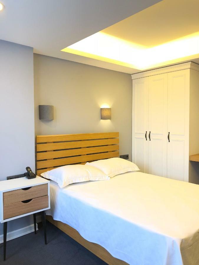 Mephisto Apartment Istanboel Buitenkant foto
