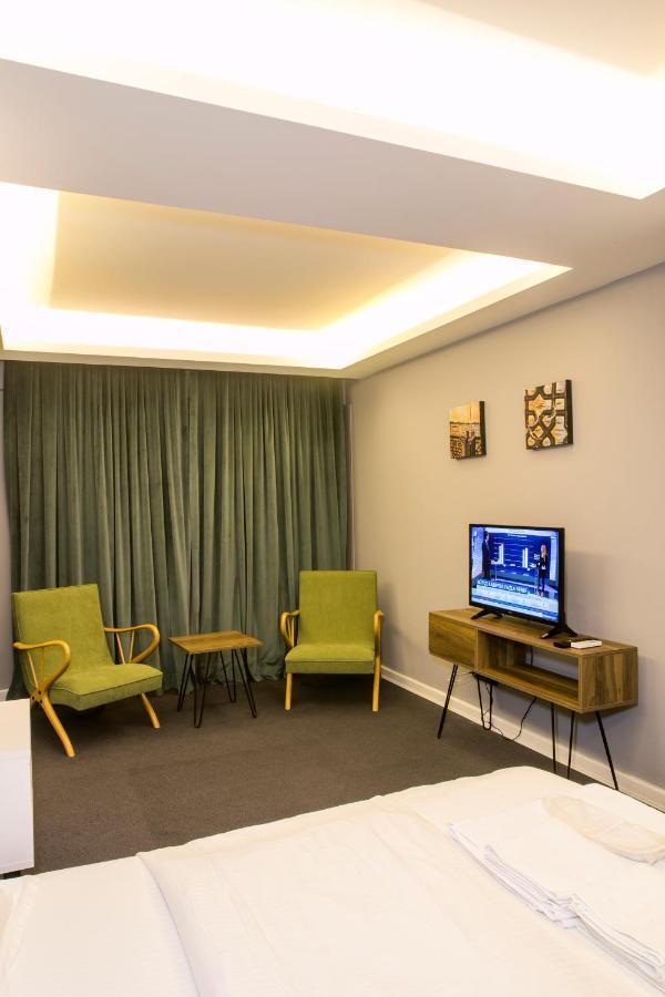Mephisto Apartment Istanboel Buitenkant foto